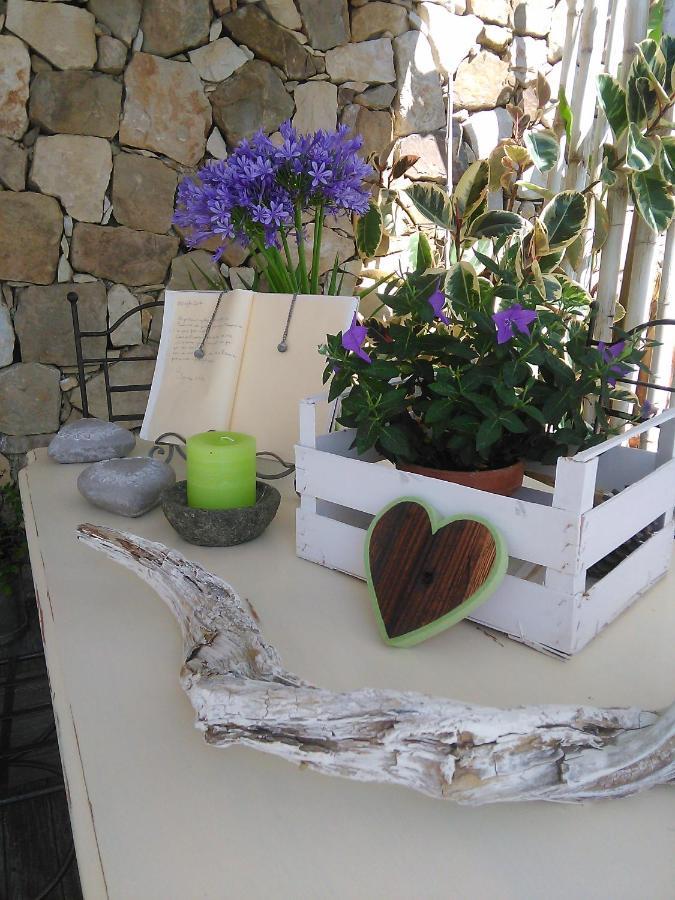 La Cicala Stonata Bed & Breakfast Долчеакуа Екстериор снимка